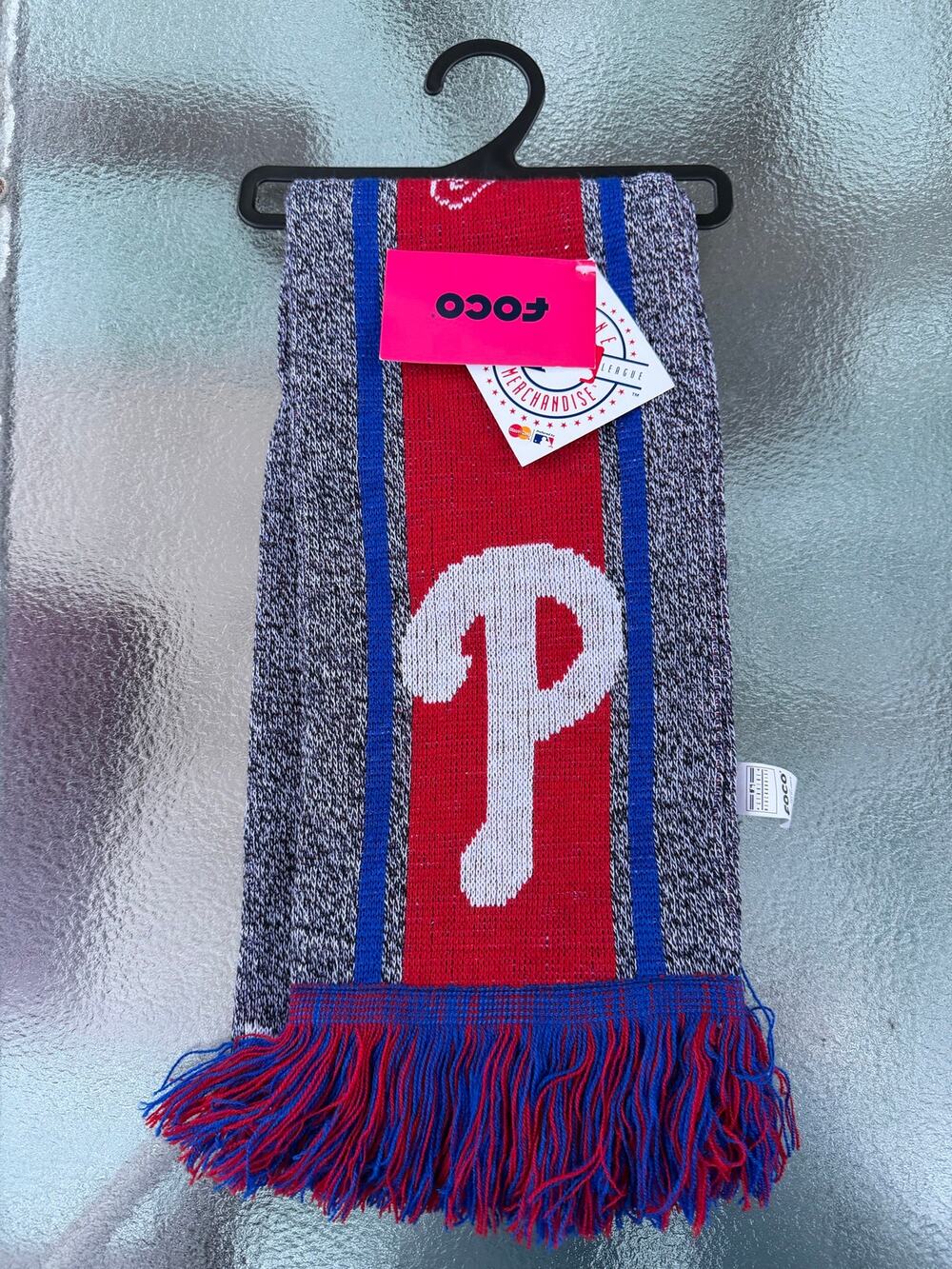 FOCO Philadelphia Phillies MLB Knit Scarf NWT